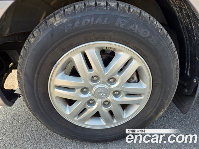 Hyundai Starex 11-Seater Wagon Smart — пробег 48 777 км — фото 5 из 5
