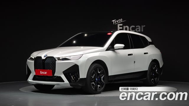 BMW iX из Кореи Encar