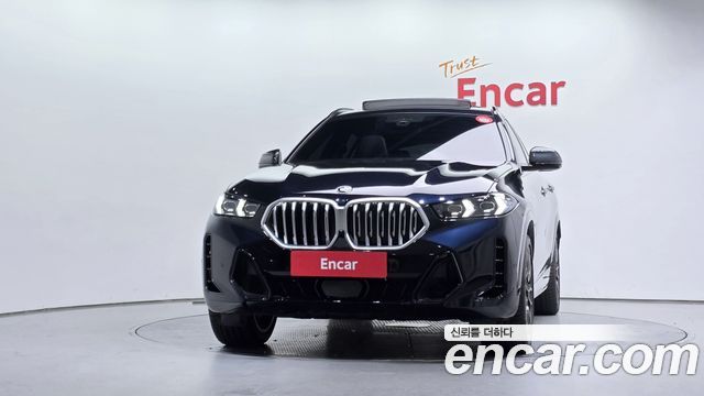 BMW X6 xDrive40i M Sport — пробег 8 368 км — фото 3 из 5