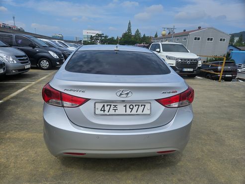 Hyundai AVANTE M16 GDI Luxury — пробег 134 944 км — фото 2 из 5