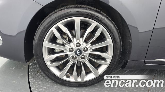 Kia K7 из Кореи Encar