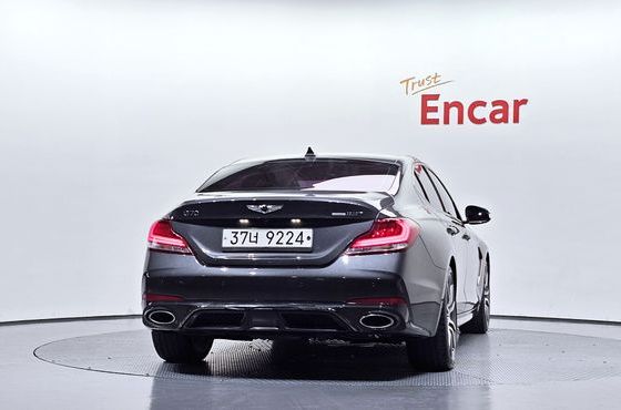 Genesis G70 2.0T AWD Sport Package — пробег 123 437 км — фото 4 из 5