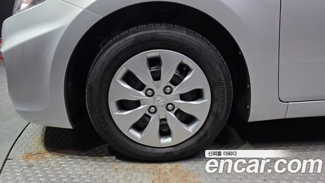 Hyundai Accent Diesel WIT 1.6 VGT Smart — пробег 40 446 км — фото 5 из 5