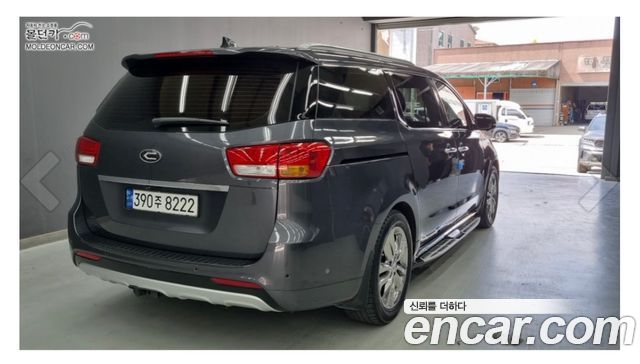 Kia Carnival из Кореи Encar
