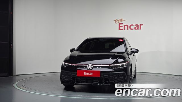 Volkswagen Golf 2.0 GTI — пробег 2 270 км — фото 3 из 5