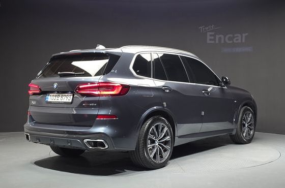 BMW X5 xDrive 30d M Sport — пробег 115 938 км — фото 2 из 5