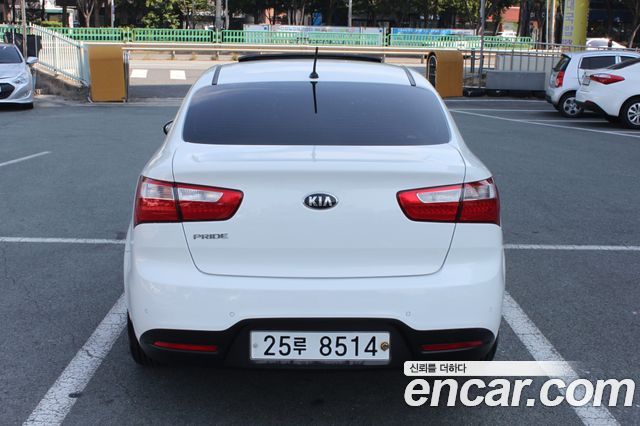 Kia pride из Кореи Encar