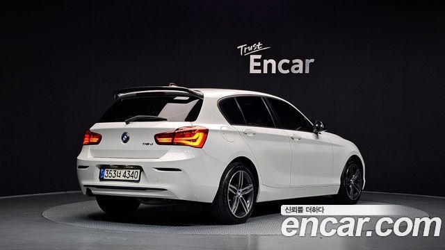 BMW 1-Series 118d Sport 5Door — пробег 92 310 км — фото 2 из 5
