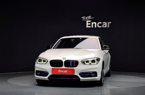 BMW 1-Series 118d Sport 5Door — пробег 92 310 км — фото 3 из 5