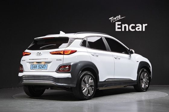 Hyundai Kona Premium — пробег 130 787 км — фото 2 из 5