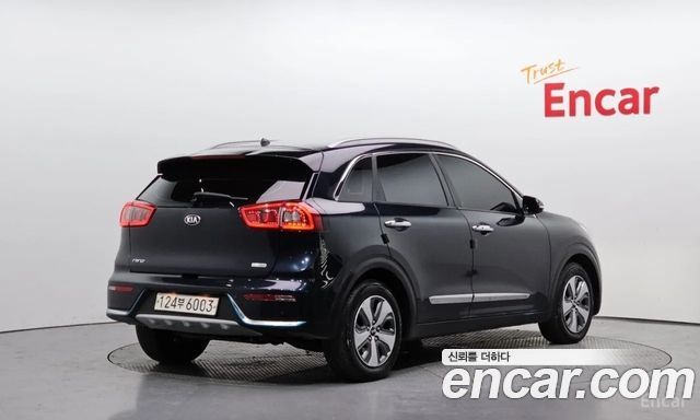 Kia Niro из Кореи Encar