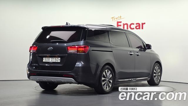 Kia Carnival из Кореи Encar