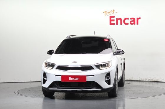 Kia Stonic Diesel 1.6 Prestige — пробег 75 464 км — фото 3 из 5
