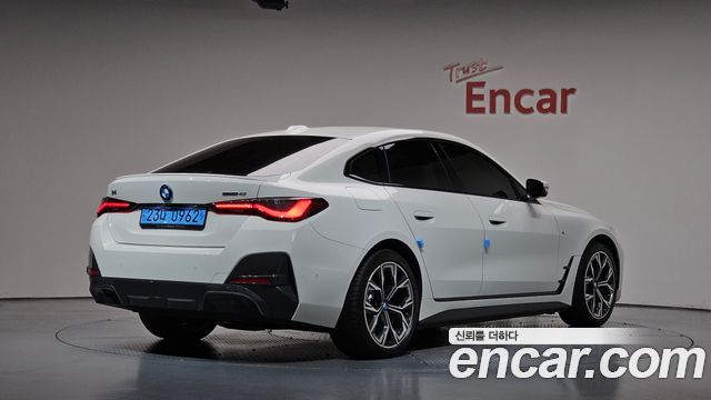 BMW i4 eDrive40 M Sports Pro — пробег 21 028 км — фото 2 из 5