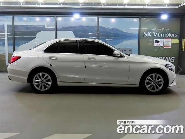 Mercedes-Benz C-Class из Кореи Encar