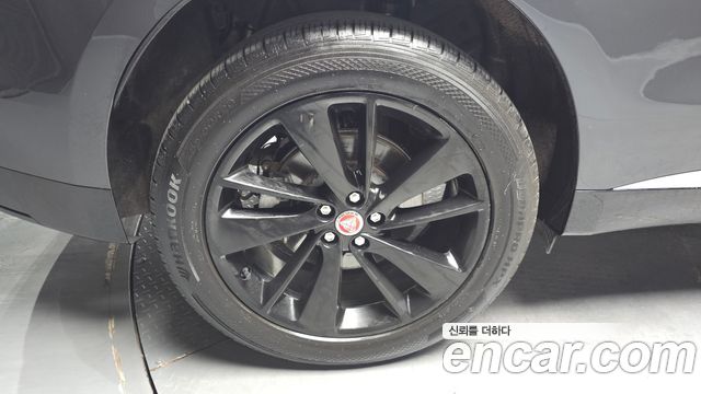 Jaguar F-PACE из Кореи Encar