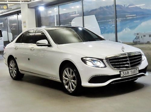 Mercedes-Benz E-Class E300 4MATIC Exclusive — пробег 132 126 км — фото 2 из 5