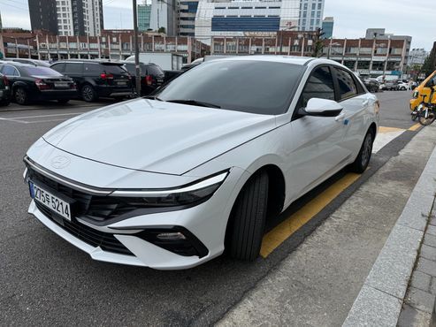 Hyundai AVANTE Modern — пробег 3 235 км — фото 1 из 5