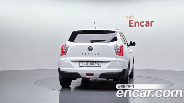 Ssangyong TIBOLI из Кореи Encar