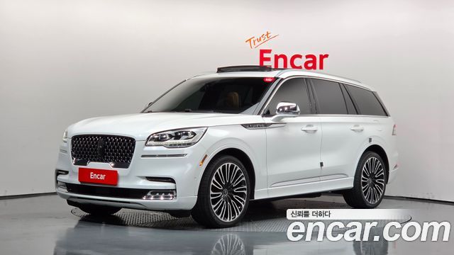 Lincoln Aviator 3.0 Black Label AWD — пробег 123 420 км — фото 1 из 5