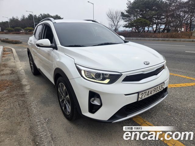 Kia Stonic Diesel 1.6 Trendy — пробег 119 250 км — фото 1 из 5
