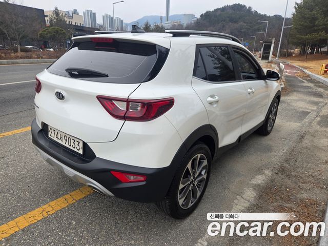 Kia Stonic Diesel 1.6 Trendy — пробег 119 250 км — фото 2 из 5