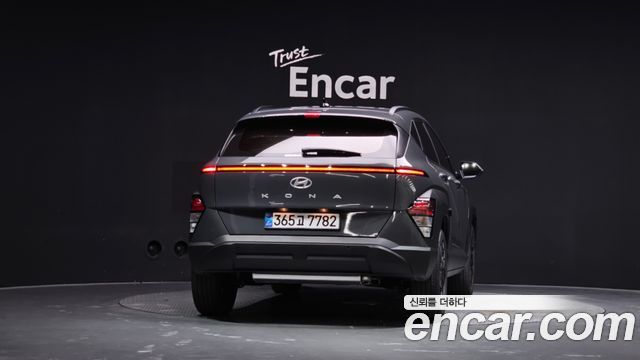 Hyundai Kona из Кореи Encar