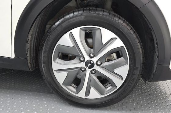Kia Niro Air — пробег 164 430 км — фото 5 из 5