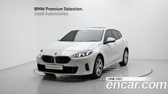 BMW 1-Series 120 — пробег 3 300 км — фото 1 из 5