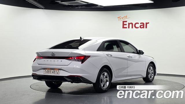 Hyundai AVANTE из Кореи Encar