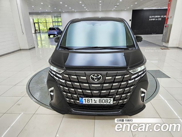 Toyota Alphard 2.5 HEV Executive AWD — пробег 3 370 км — фото 1 из 5