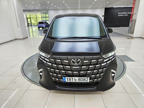 Toyota Alphard 2.5 HEV Executive AWD — пробег 3 370 км — фото 1 из 5
