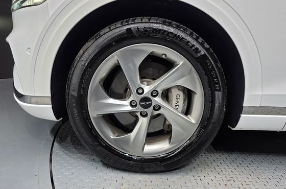 Genesis GV70 2.5T Gasoline AWD — пробег 46 448 км — фото 5 из 5