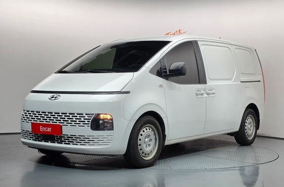 Hyundai Staria Cargo 3-Seater Smart — пробег 179 053 км — фото 1 из 5