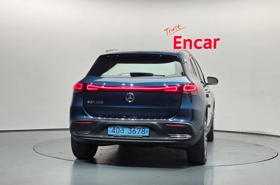 Mercedes-Benz EQA EQA250 — пробег 58 915 км — фото 4 из 5
