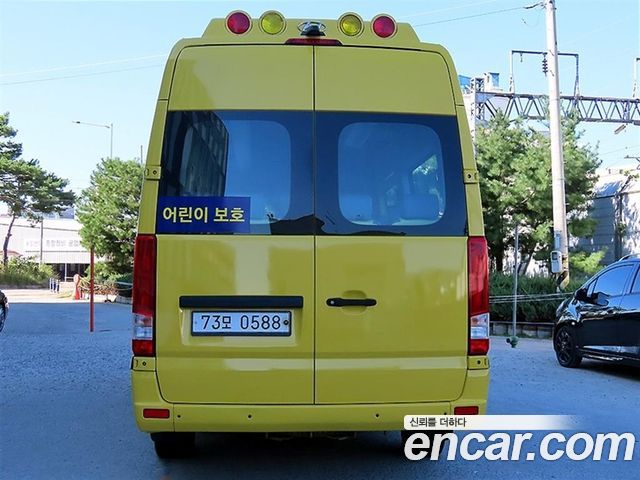 Hyundai Solati School bus 23-Seater — пробег 99 459 км — фото 5 из 5