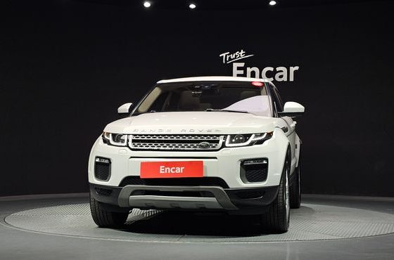 Land Rover Range Rover Evoque 2.0 TD4 SE — пробег 99 608 км — фото 3 из 5