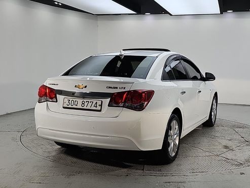 Chevrolet (Daewoo) Cruze 2.0 LTZ+ — пробег 159 575 км — фото 4 из 5