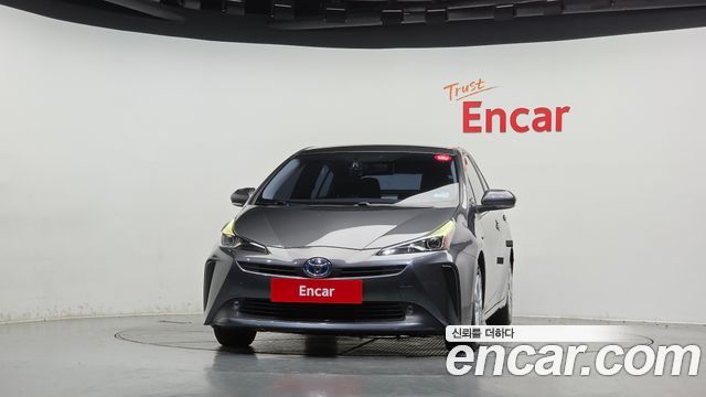 Toyota Prius 1.8 — пробег 153 763 км — фото 3 из 5