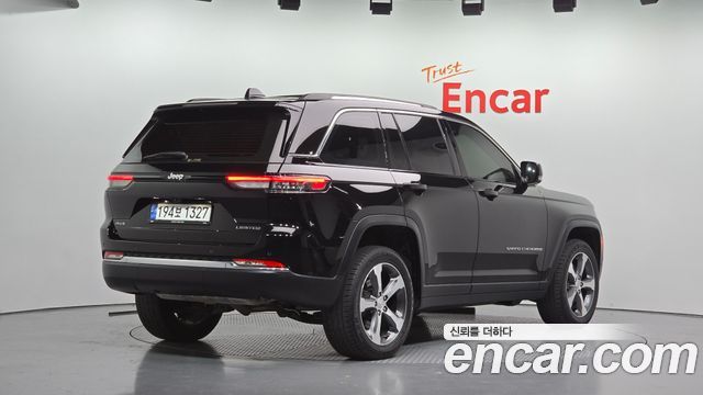 Jeep Cherokee 3.6 Limited — пробег 73 667 км — фото 2 из 5