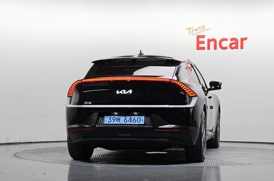 Kia EV6 Long Range Air — пробег 132 337 км — фото 4 из 5
