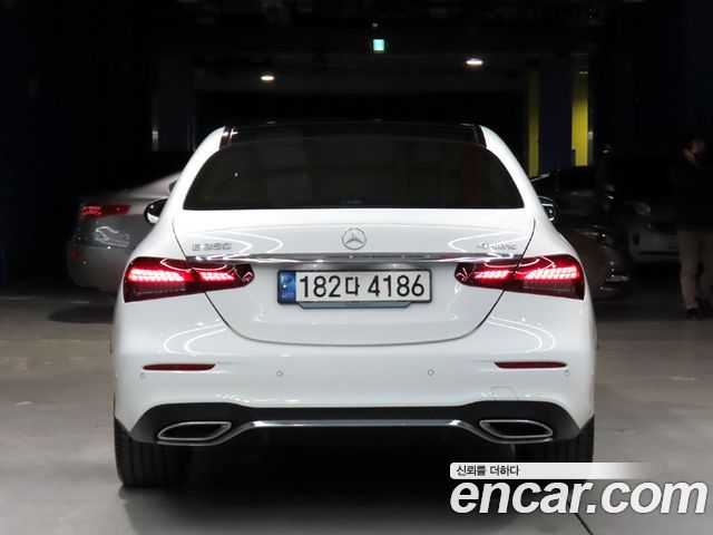 Mercedes-Benz E-Class из Кореи Encar