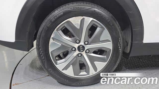 Kia Niro из Кореи Encar