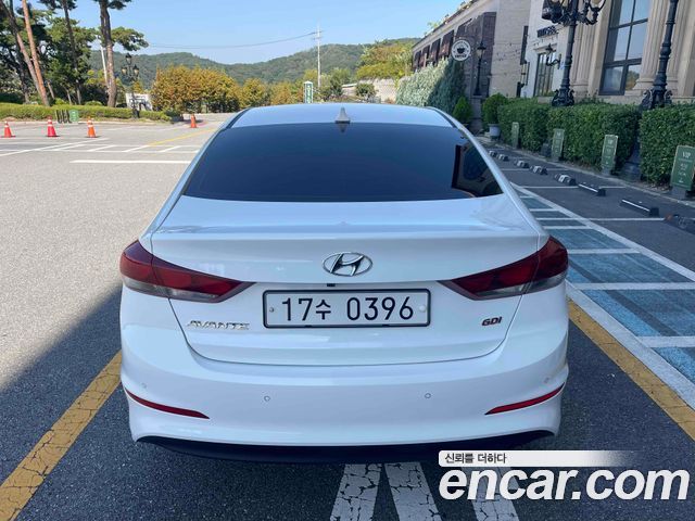 Hyundai AVANTE из Кореи Encar