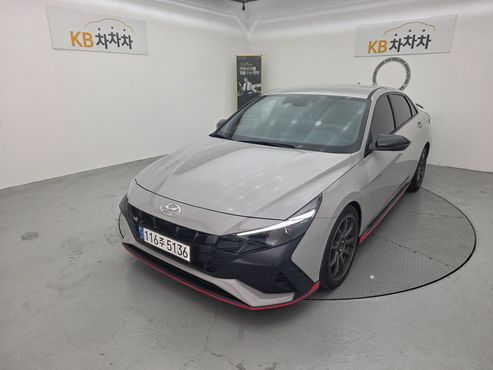 Hyundai AVANTE 2.0 N — пробег 1 277 км — фото 1 из 5