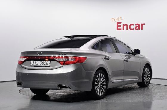 Hyundai Grandeur HG300 Exclusive — пробег 137 296 км — фото 2 из 5