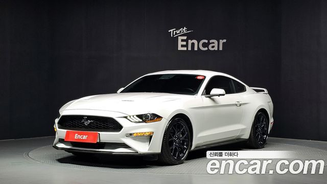 Ford Mustang Coupe — пробег 105 407 км — фото 1 из 5