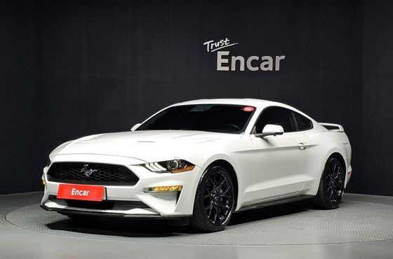 Ford Mustang Coupe — пробег 105 407 км — фото 1 из 5