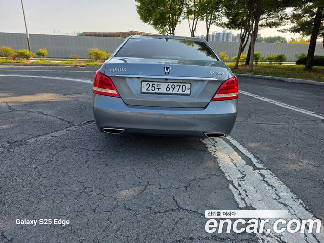Hyundai Equus из Кореи Encar