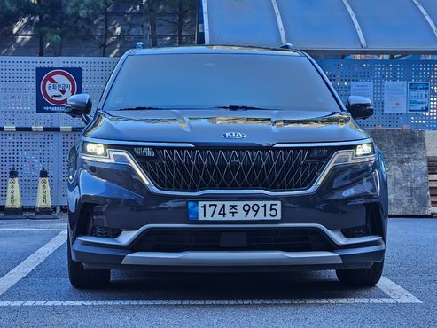 Kia Carnival Diesel 11-Seater Prestige — пробег 62 800 км — фото 3 из 5